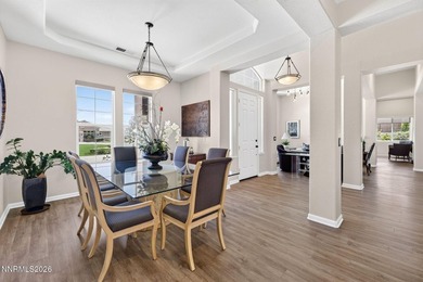 Beautifully maintained home in desirable Southwest Vistas with a - photo 9