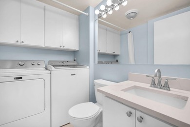 Tastefully upgraded 2-bedroom, 2.5-bath townhome in the - photo 19