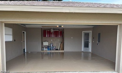 THIS IS A SHOW STOPPER!!! Located on an Oversized Home site - photo 22