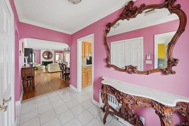Welcome to this rare ranch-style retreat in the desirable - photo 3