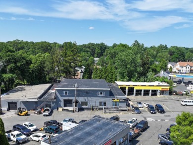 Prime Commercial Property with High Visibility! This exceptional