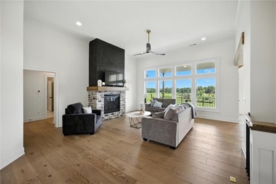 This is The Chateau, where luxury meets comfort. It's the dream - photo 9