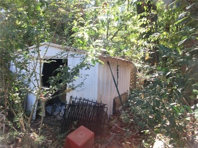 Real Estate Auction, Price at Reserve Number, City Assessment is - photo 6