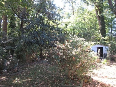 Real Estate Auction, Price at Reserve Number, City Assessment is - photo 8