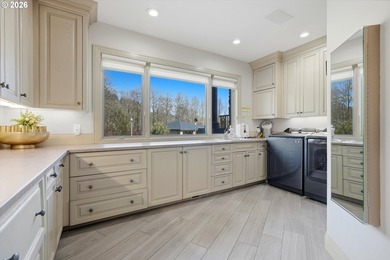 Extraordinary 16.75-acre luxury waterfront estate with over 1 - photo 13