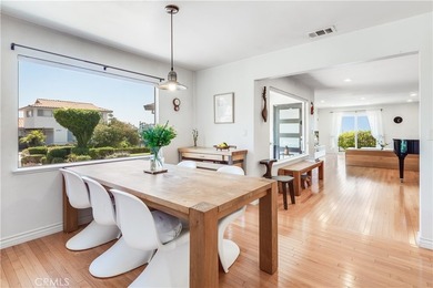 Captivating ?Ocean and Catalina Island views await you in this - photo 14