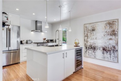 Captivating ?Ocean and Catalina Island views await you in this - photo 15