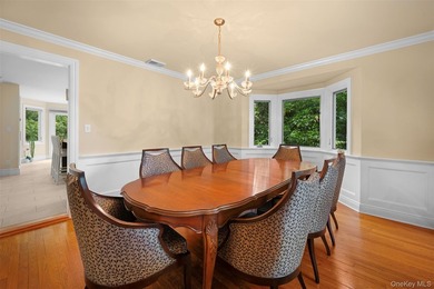 Wonderful Center Hall Colonial Located In The Desirable - photo 8