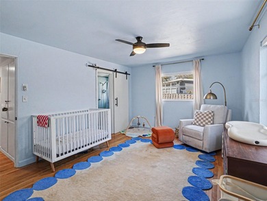 Located less than five minutes from the heart of downtown Mount - photo 19