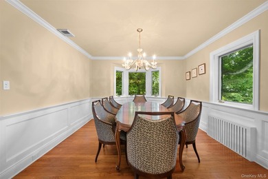 Wonderful Center Hall Colonial Located In The Desirable - photo 9