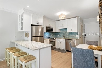 Rarely available oceanfront residence in the coveted Beachwood - photo 4