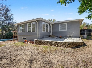 Located less than five minutes from the heart of downtown Mount - photo 25