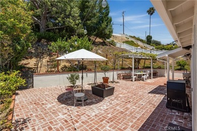 Captivating ?Ocean and Catalina Island views await you in this - photo 31