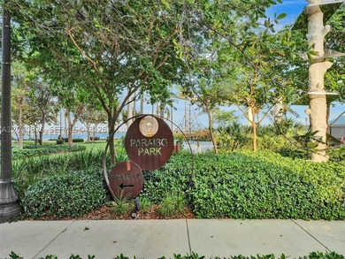 Elevate your lifestyle in this stunning waterfront residence - photo 34