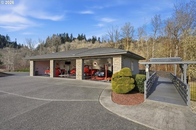 Extraordinary 16.75-acre luxury waterfront estate with over 1 - photo 36