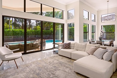 Exceptionally upgraded Callahan model in prestigious Royal Palm - photo 8