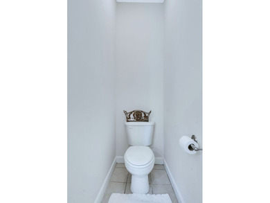This lovely one level home has so much to offer its' new owners - photo 41