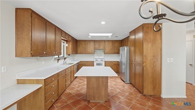 A Hill Country retreat on 6+ acres in Mountain Laurel Estates - photo 10