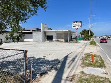 Back on market-buyer financing fell through. This 1-acre site - photo 1