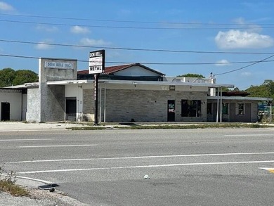 Back on market-buyer financing fell through. This 1-acre site - photo 9