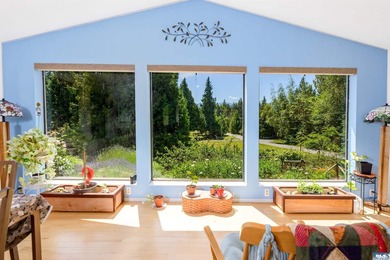 This property is perfect for those with hobbies - from - photo 12