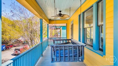 Located in Savannah's Victorian District and just a short stroll - photo 20