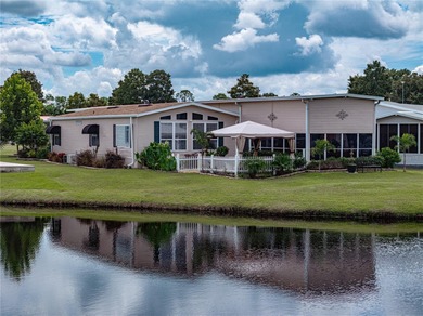 (private lake, pond, creek) Home For Sale in Polk City Florida