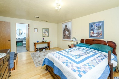 This property is perfect for those with hobbies - from - photo 28
