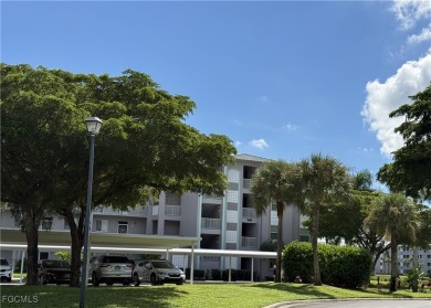 Lake Condo For Sale in Fort Myers, Florida