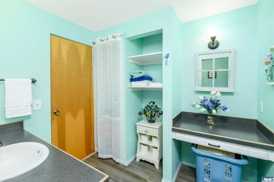 This property is perfect for those with hobbies - from - photo 36