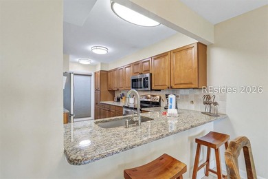 This lovely villa offers breathtaking, direct oceanfront views - photo 4