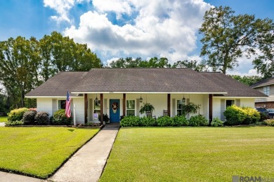 (private lake, pond, creek) Home Sale Pending in Baton Rouge Louisiana