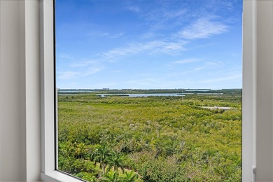This 3BR/2.5BA condo is in the desirable gated community of - photo 14