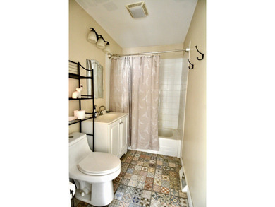 A rare opportunity to enjoy beautiful river views from this - photo 16