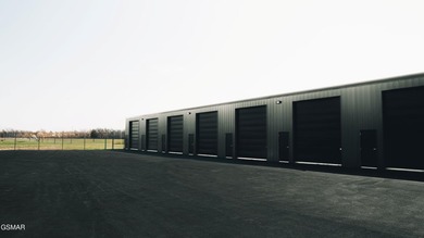 Newly built self-storage facility in the Jefferson City market - photo 20