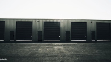 Newly built self-storage facility in the Jefferson City market - photo 21