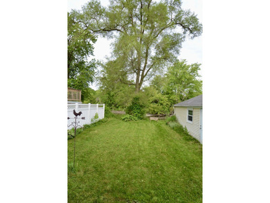 A rare opportunity to enjoy beautiful river views from this - photo 23