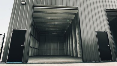 Newly built self-storage facility in the Jefferson City market - photo 39