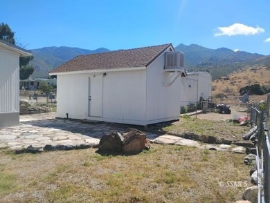 Come take a look at your next home! This 1344 SF 3 bedroom, 2 - photo 3