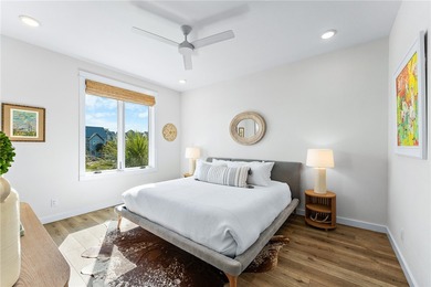 Crafted by acclaimed architect Jay Corder, this striking - photo 12