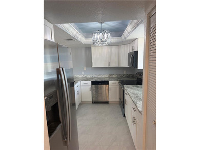 Bright, inviting, and move-in ready, this charming 2-bedroom - photo 3