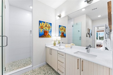 Crafted by acclaimed architect Jay Corder, this striking - photo 16