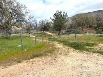This is a great location !! Two Party Well Share, Power & Septic - photo 10