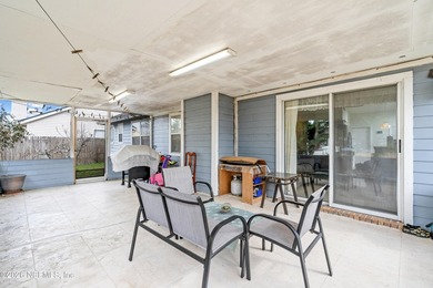 Don't miss the chance to own this STUNNING property, perfectly - photo 35