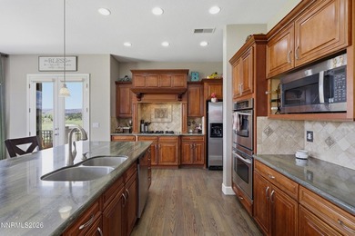Enjoy spectacular golf course living with breathtaking mountain - photo 10