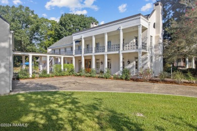 Vermilion River - Lafayette Parrish Home For Sale in Lafayette Louisiana