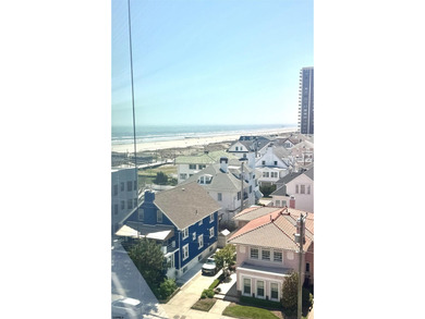 Wake up to the sound of the waves in this absolutely adorable - photo 7