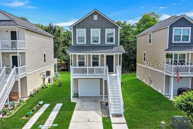 Beautifully maintained and move-in ready home! This 3-bedroom, 2 - photo 1