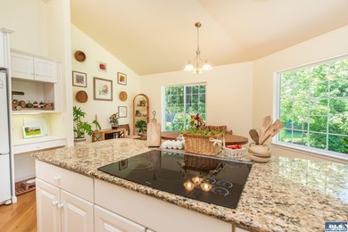 Welcome to a home where craftsmanship, comfort, and Sequim - photo 14