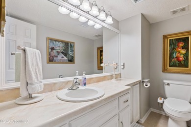 Well-appointed townhome in an ideal island location! Come see - photo 18